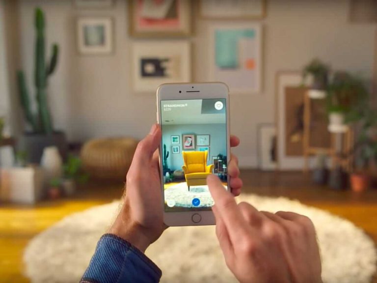 Read more about the article AR/VR is Surging Like Never Before in the COVID Era